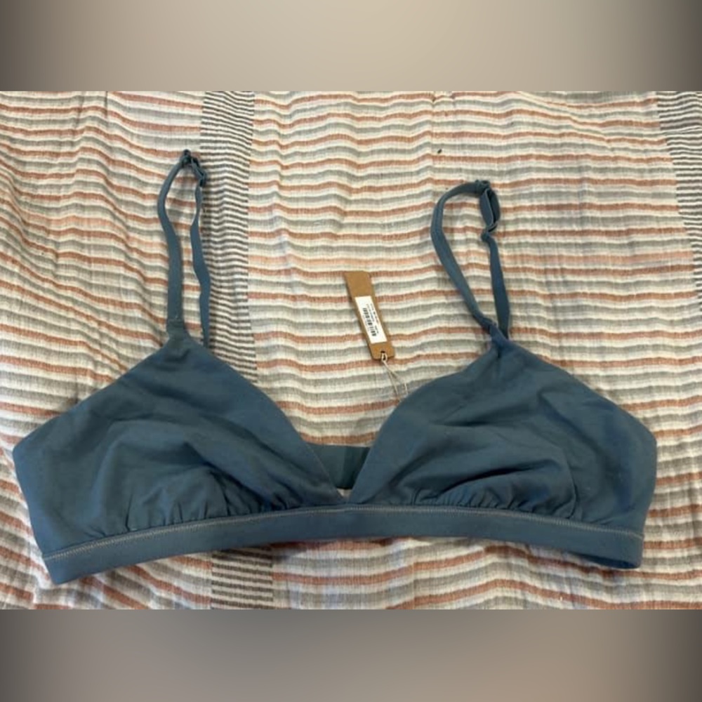 Skims bralette Sz XL